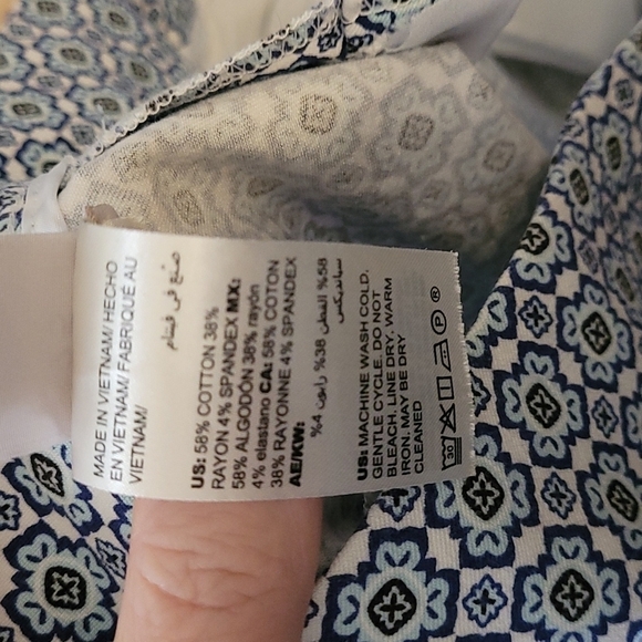 Chicos sz 2.5 blue pattern crop pants sz 14 WP41 - Picture 6 of 7